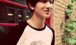 李宏毅爆料妈妈视频是真的吗,真相究竟如何？